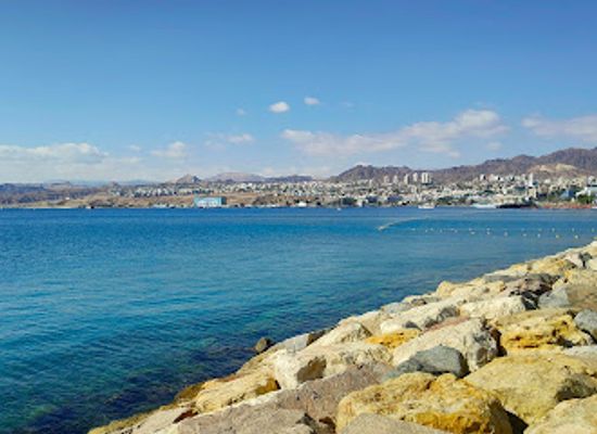 israel/eilat/north-beach/landmark/um-rush-rush