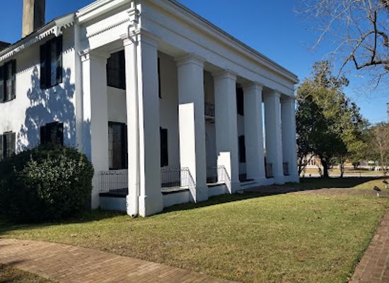 alabama/prairie-belt/landmark/bluff-hall