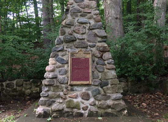 canada/northern-ontario/landmark/wintering-site-national-historic-site-of-canada