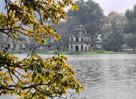 vietnam/hanoi/hoan-kiem-district/landmark/ly-thai-to-garden
