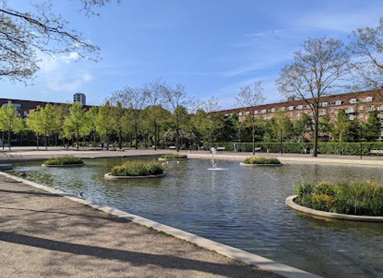 denmark/copenhagen/vesterbro/landmark/enghaveparken