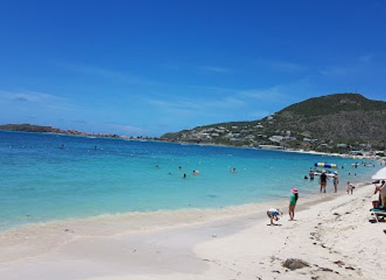 sint-maarten/great-bay-beach/landmark/diamonds-international
