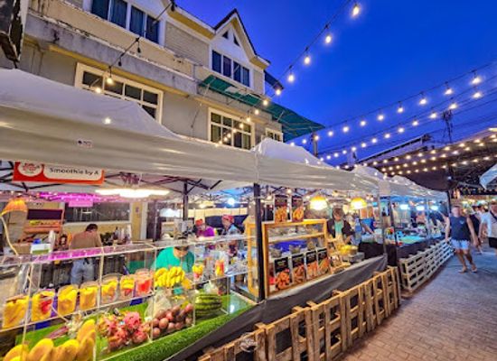 thailand/phuket/kata/landmark/kata-walking-street-at-the-beach
