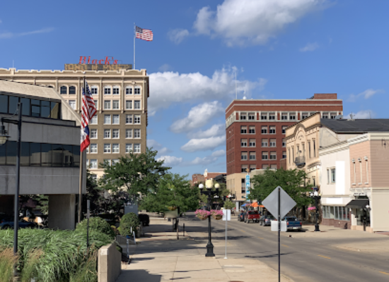 iowa/waterloo/landmark/main-street-waterloo