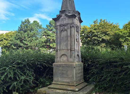 germany/hannover/landmark/denkmal-heinr-schrader-bademeister-zu-hannover
