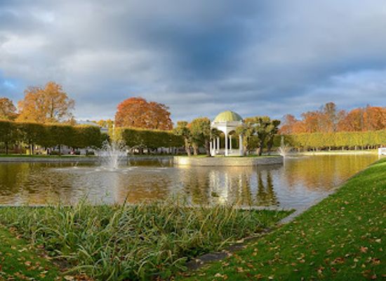 estonia/tallinn/kadriorg/landmark/kadriorg-sundial