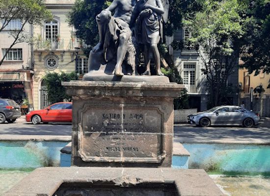 mexico/mexico-city/roma/landmark/fuente-satiro-y-amor