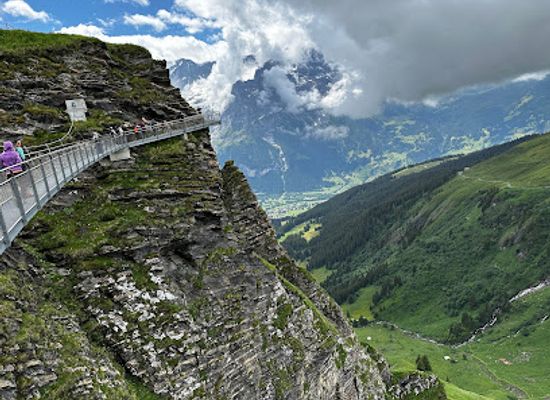 switzerland/grindelwald/landmark/first-view