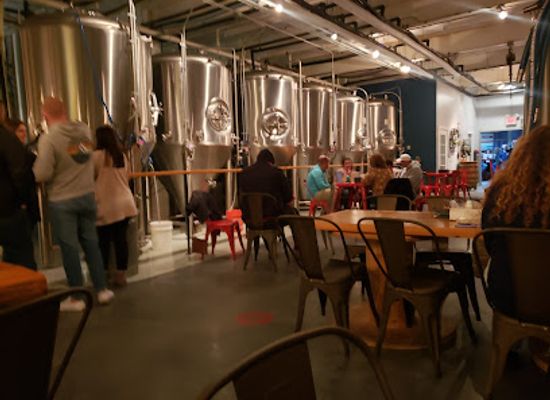 rhode-island/pawtucket/landmark/smug-brewing-company