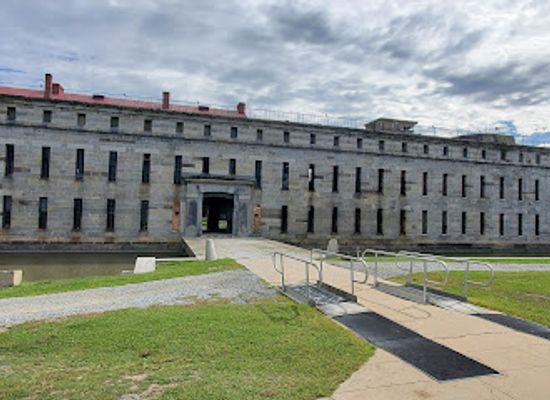 delaware/the-coastal-plain/landmark/fort-delaware-state-park-and-pea-patch-island
