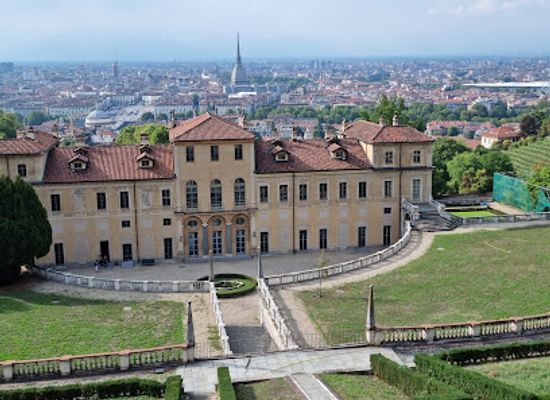 italy/turin/vanchiglia/landmark/villa-della-regina