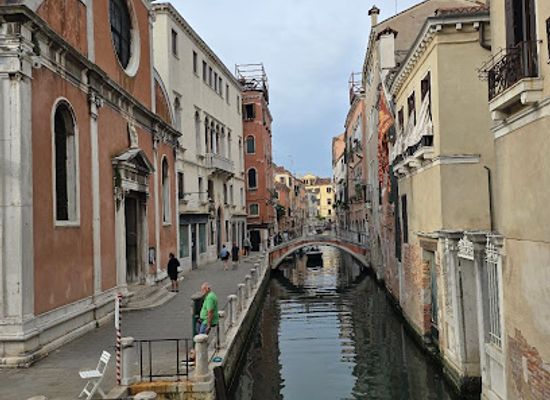 italy/venice/santa-croce/landmark/venice