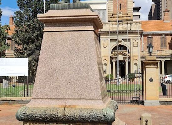 south-africa/bloemfontein/landmark/national-afrikaans-literary-museum-and-research-centre-theatre-and-music-mangaung