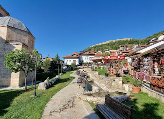 kosovo/peja-mountains/landmark/sinan-pasha-mosque