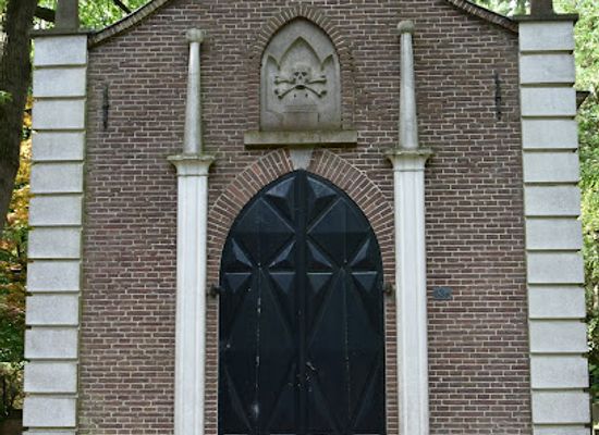 netherlands/utrechtse-heuvelrug/landmark/oude-algemene-begraafplaats-doorn