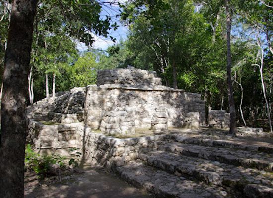 mexico/yucatan-peninsula/landmark/conjunto-pinturas