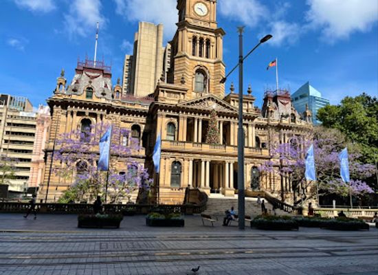 australia/sydney/landmark/sydney-town-hall