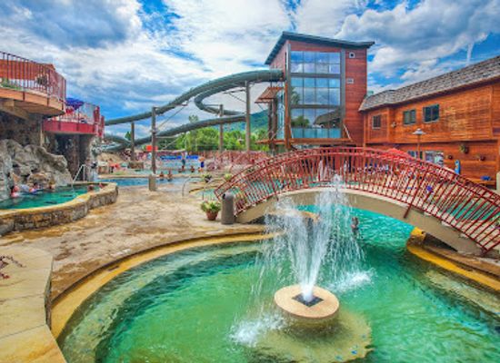 colorado/steamboat-springs/landmark/old-town-hot-springs
