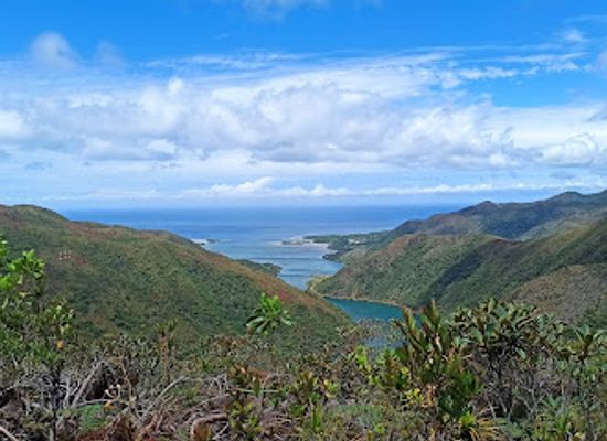 new-caledonia/yate/landmark/trou-bleu-yate