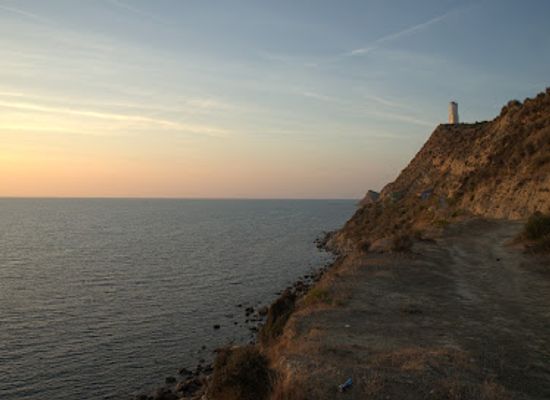 albania/vlora-region/landmark/bunkeret-e-treportit
