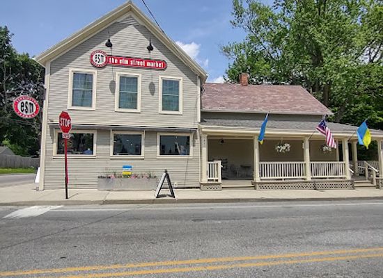 vermont/bennington/landmark/elm-street-market