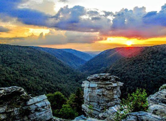 west-virginia/canaan-valley/landmark/lindy-point-observation-deck
