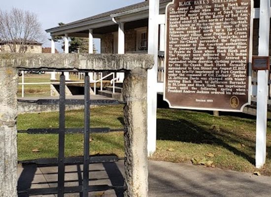 wisconsin/kickapoo-valley/landmark/fort-crawford-museum