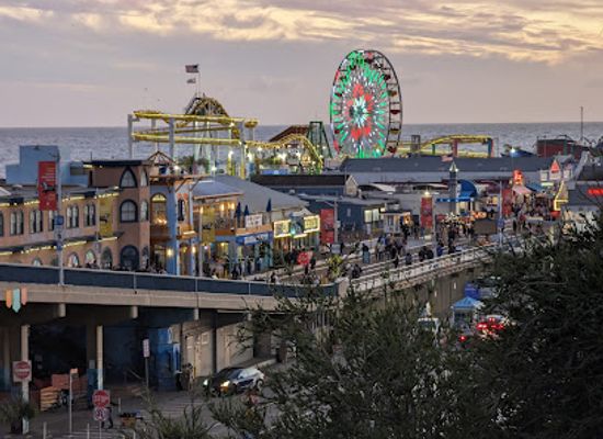 california/santa-monica/landmark/santa-monica-pier-carousel