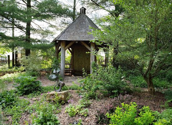 ohio/muskingum-valley/landmark/mission-oaks-gardens
