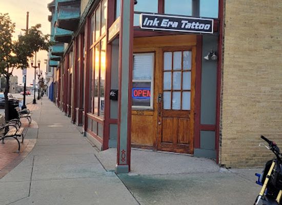 wisconsin/racine/landmark/ink-era-tattoo