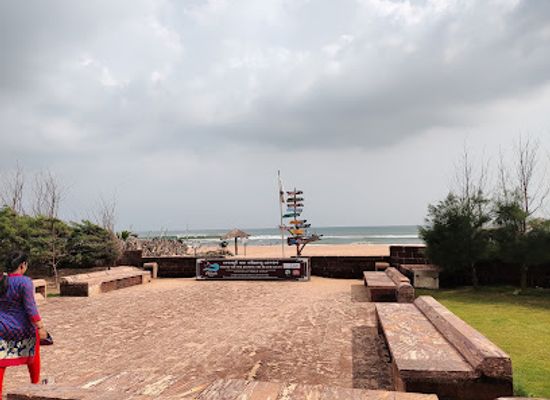 india/puri/landmark/niladri-beach