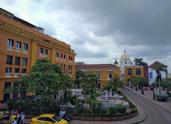 colombia/cartagena/centro/landmark/plaza-de-santa-teresa