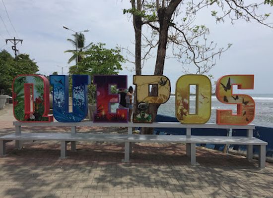 costa-rica/manuel-antonio/landmark/monumento-quepos-nombre
