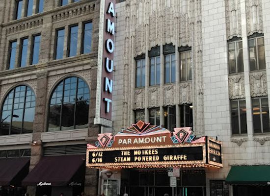 colorado/denver/landmark/paramount-theatre