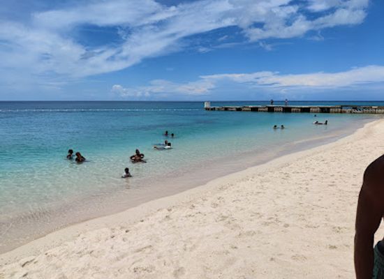 jamaica/cornwall-county/landmark/doctor-s-cave-bathing-club