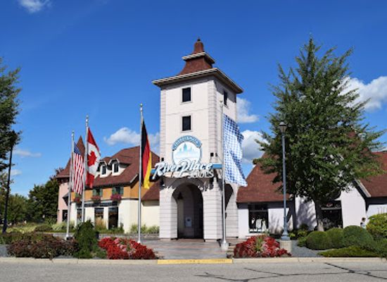 michigan/frankenmuth/landmark/frankenmuth-river-place-shops