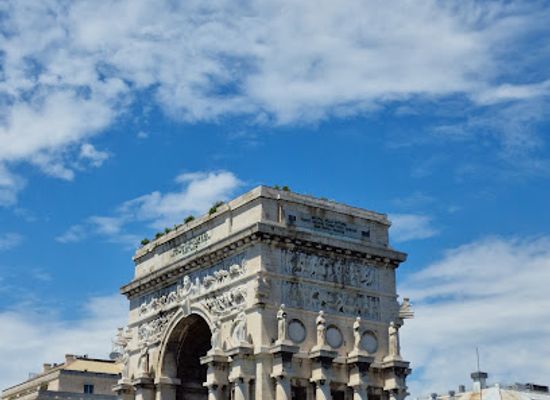italy/genoa/landmark/piazza-della-vittoria
