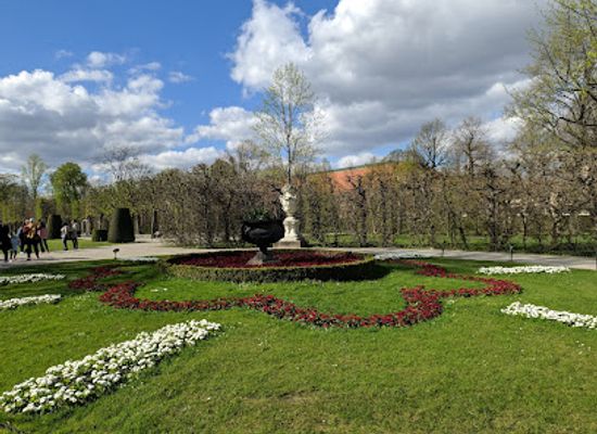 austria/vienna-woods/landmark/schonbrunn-palace