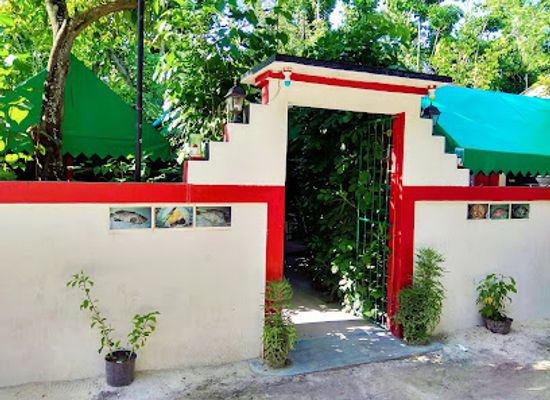 maldives/thoddoo/landmark/kavaabu-restaurant
