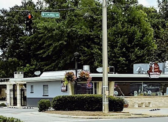alabama/foley/landmark/mamma-mia-pizzeria