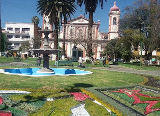 bolivia/cochabamba/calderon/landmark/paseo-el-prado