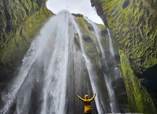 iceland/southern-region/landmark/gljufrabui