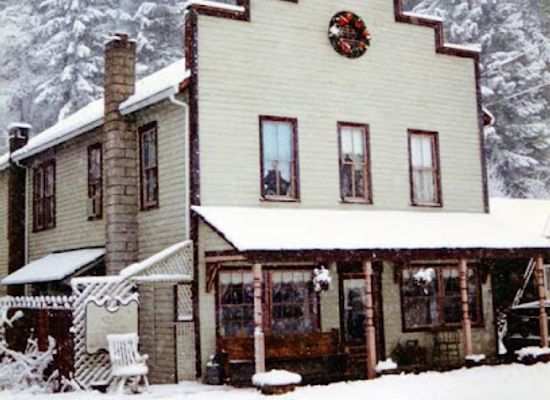 washington/mount-rainier-area/landmark/historic-washington-hotel-and-brothel