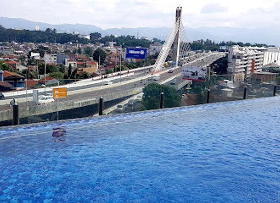 indonesia/bandung/cihampelas/landmark/grandia-hotel-resto-bakery