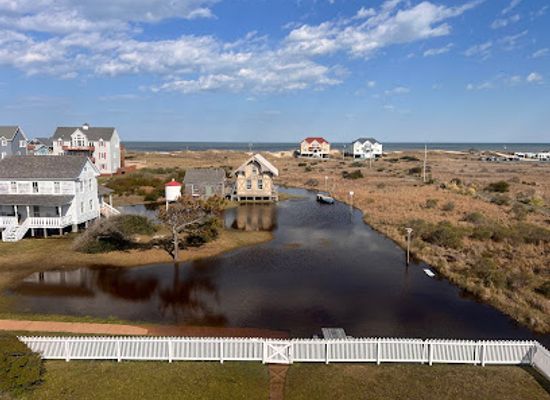 north-carolina/outer-banks/landmark/chicamacomico-life-saving-station-historic-site-and-museum