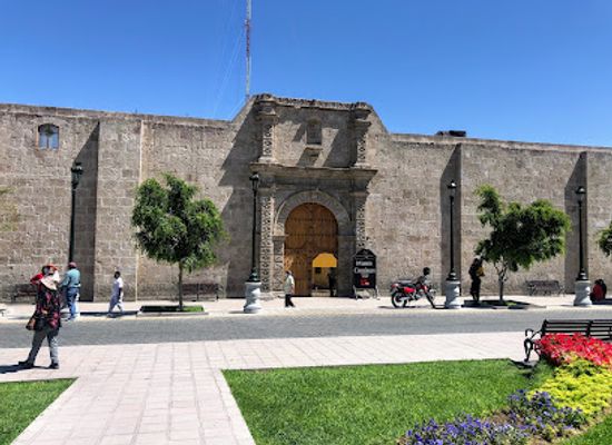 peru/moquegua/landmark/museo-contisuyo