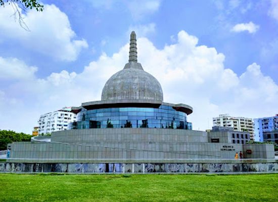 india/patna/landmark/patliputra-karuna-stupa