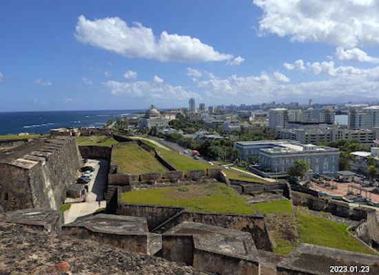 puerto-rico/west-region/landmark/castillo-san-cristobal