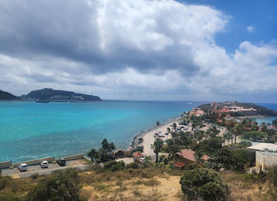 sint-maarten/great-bay-beach/landmark/island-sightseeing-com