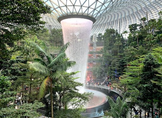 singapore/changi/landmark/the-slide-t3